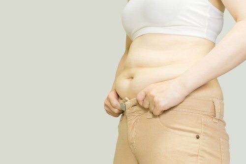 アラフォーにはNGのダイエット「極端な糖質制限」など　老け感が強調されることも｜ニフティニュース