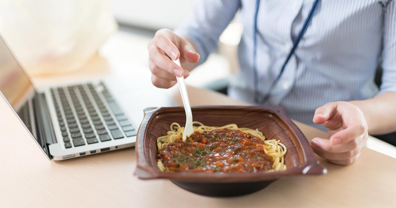 コンビニ商品でダイエット、選ぶなら「うどん」「パスタ」のどちらが正解か | ダイエット、メタボ対策 | 健康 | ダイヤモンド・オンライン