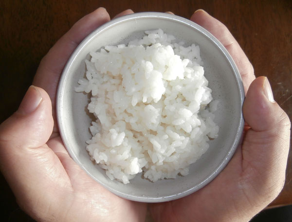 加齢で炭水化物が増加 栄養素の摂取割合は年齢ごとで異なる｜日刊ゲンダイヘルスケア