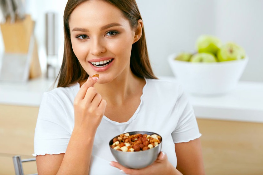 おやつでイライラ解消！心身に栄養補給できるコンビニ食材 (2019年6月16日) - エキサイトニュース