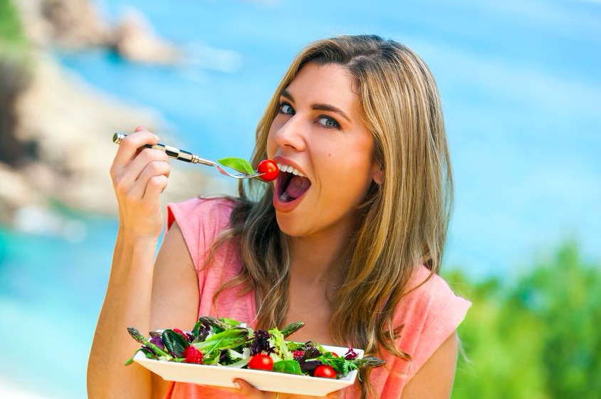 食べて紫外線対策！シミ予防をサポートする栄養素＆食材は？ (2019年8月8日) - エキサイトニュース