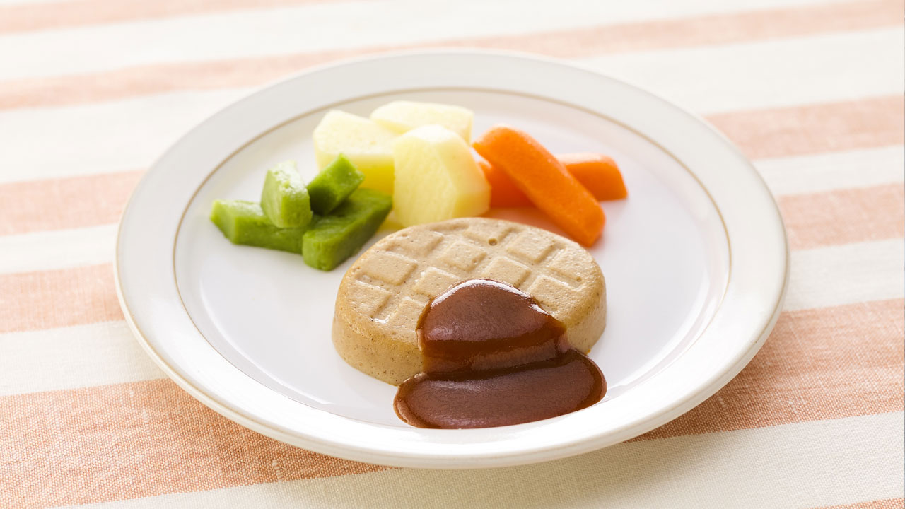 人手不足で需要増、食品メーカーが力を入れる介護食：日経ビジネス電子版