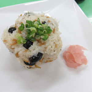 黒大豆とシラスの簡単炊き込みご飯 : yomiDr. / ヨミドクター（読売新聞）