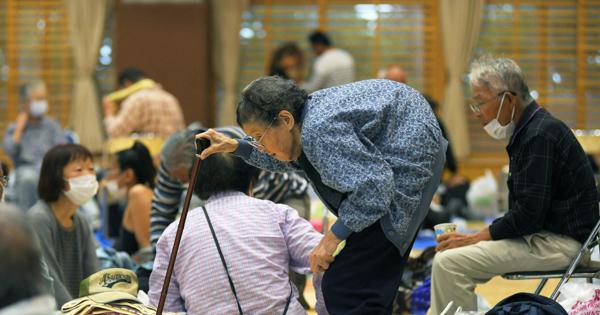 台風19号被災者サポートQ&A：避難所でのエコノミー症候群　水分補給と軽い体操で予防 - 毎日新聞