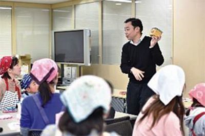 マルコメ、「味噌アンバサダー」による食育授業の受講者が3年で1万人を突破｜食品産業新聞社ニュースWEB