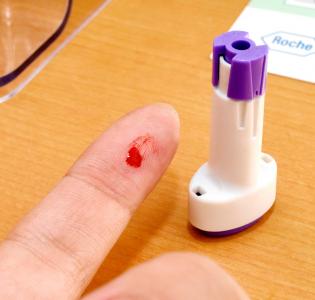 県内ドラッグストアなどに「検体測定室」 生活習慣病の数値調査|愛媛新聞ONLINE