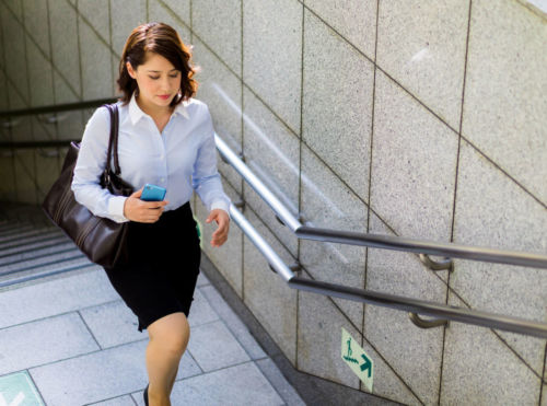 ちょっとの工夫で！プロトレーナーに聞く「働き女子の運動不足」解消法　 - BizLady（ビズレディ）