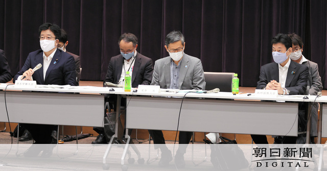 コロナワクチン、医療従事者を優先か　国、8月に策定へ [新型コロナウイルス]：朝日新聞デジタル