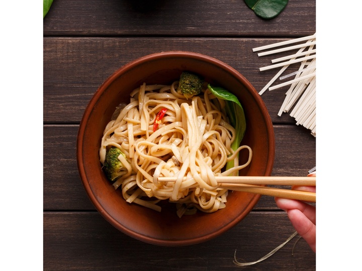 のんびりしたい休日ランチに。パパっと作れる「うどん」レシピ5選 | MYLOHAS
