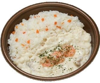セブン、給食の人気メニューを商品化“日本一おいしい給食”で残菜減少目指す足立区と連携 | ORICON NEWS