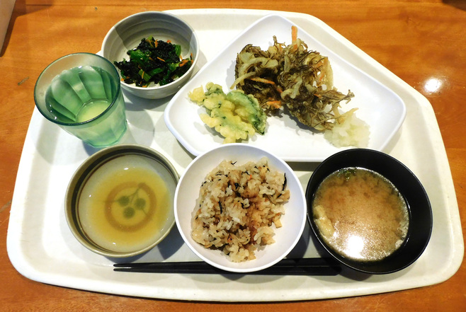 全国の社食・学食で沖縄本土復帰50年記念「沖縄メニューフェア」、5月に開催/シダックス|食品産業新聞社ニュースWEB