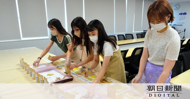 退院後のお年寄りの栄養補給に　朝日大生らが栄養サポートチョコ開発：朝日新聞デジタル