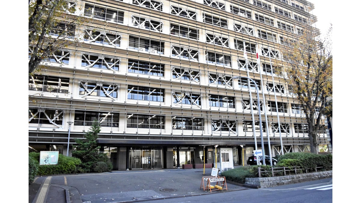 学校給食で３４００人食中毒、調理業者の３人書類送検…水で戻した海藻に病原大腸菌 : 読売新聞オンライン