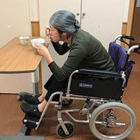 食事中にむせてしまうのは、姿勢が原因かも : yomiDr. / ヨミドクター(読売新聞)