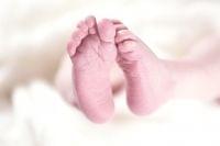 1歳半で乳歯ゼロ…赤ちゃんに“菜食主義”を強要して栄養失調にさせた両親に「虐待」と怒りの声殺到 | ニコニコニュース