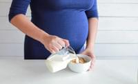 【医師監修】妊婦が牛乳を飲むと赤ちゃんに悪影響はある？ アレルギーは？ | マイナビウーマン子育て