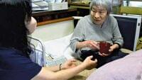 認知症の人への熱中症対策…上手に水分補給をしてもらう方法とは | ヨミドクター(読売新聞)