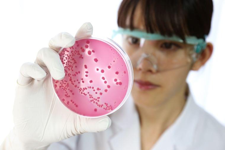 妊娠中に注意したい食中毒①〜リステリアを知っていますか?〜