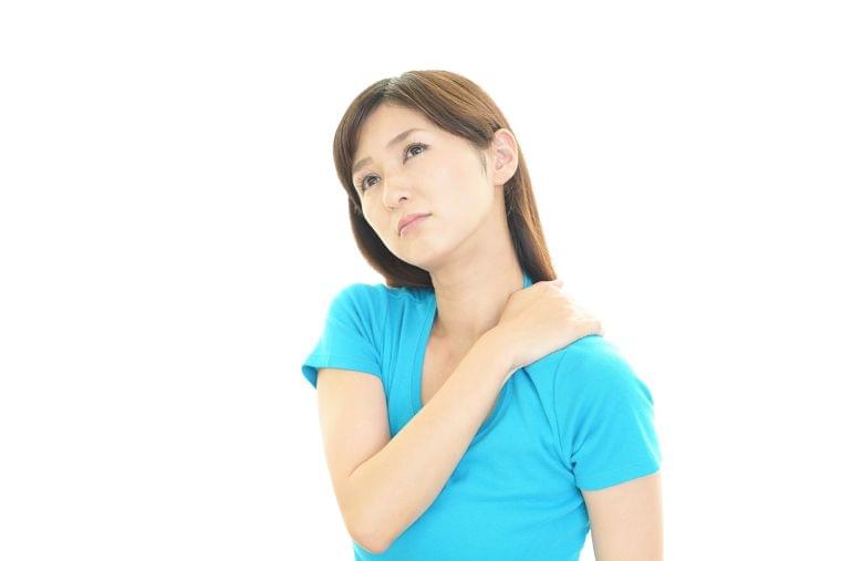 秋に悪化?肩や腰の痛みを防ぐ食事