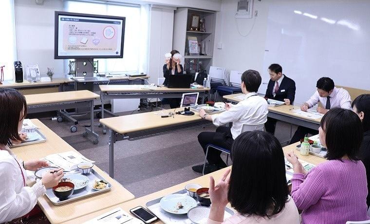 健康優良企業「金の認定」を取得している橋本総業株式会社にてEatreat健康プログラム「働き世代のための栄養バランス術」開催