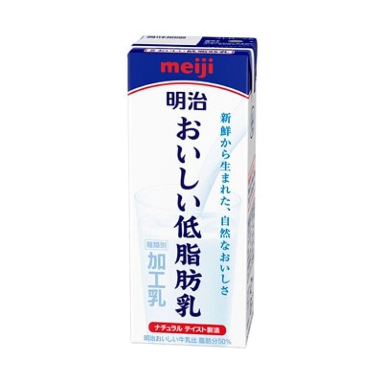 明治おいしい低脂肪乳