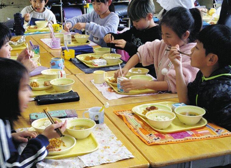栄養満点サッカー給食! J1町田ゼルビアが小中学校の献立をサポート:東京新聞 TOKYO Web