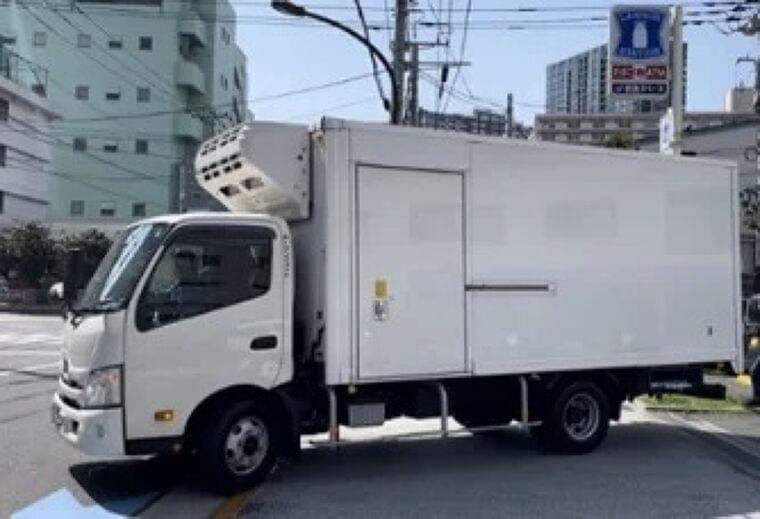 ワタミとローソンが「物流シェアリング」、ローソンの配送回数減により非稼働のトラックで土日祝日の「ワタミの宅食」1日平均約3,200食を配送、物流2024年問題に向け両社効率化の協業 | 食品産業新聞社ニュースWEB