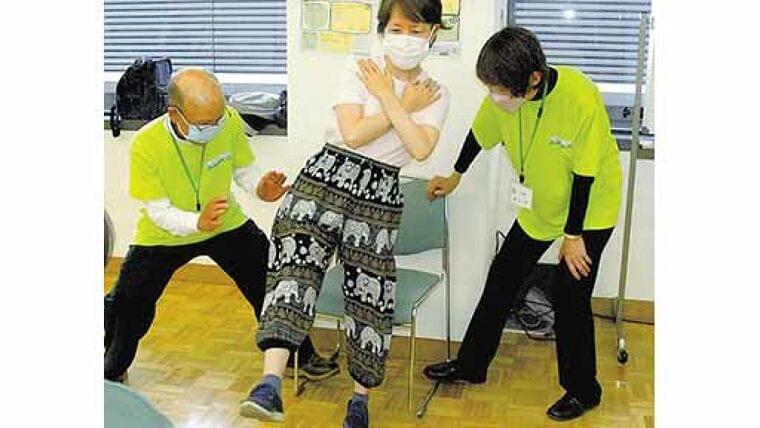 フレイル予防 兆候をチェックする機会広がる…自分で筋肉量を調べる「指輪っかテスト」ってどうやるの? | ヨミドクター(読売新聞)