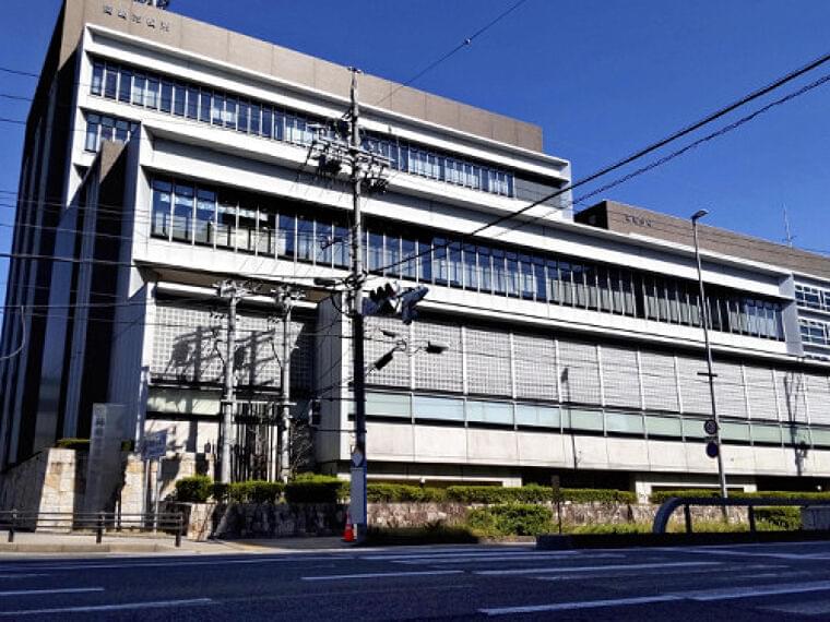 給食調理釜の底にボタン型電池、みそ汁に混入…162人に提供後に見つかる | ヨミドクター(読売新聞)