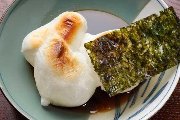 正月に餅を詰まらせて死なないために! 「のみ込む力」改善の“筋トレ” (1/2) 〈週刊朝日〉|AERA dot. (アエラドット)