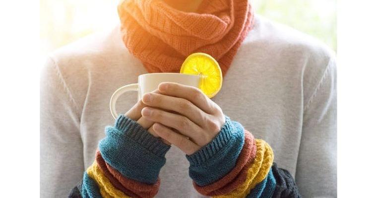 手足の冷え防ぐ6つのコツ カギ握るは「AVA血管」|ヘルスUP|NIKKEI STYLE