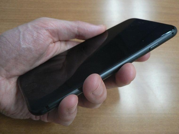 スマホに触れるだけで、心電や血圧トレンドを把握:健康:日経デジタルヘルス