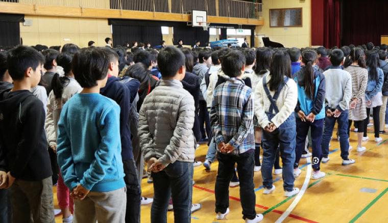子どもの健康をデータに 厚労省、生活習慣病など防止  :日本経済新聞