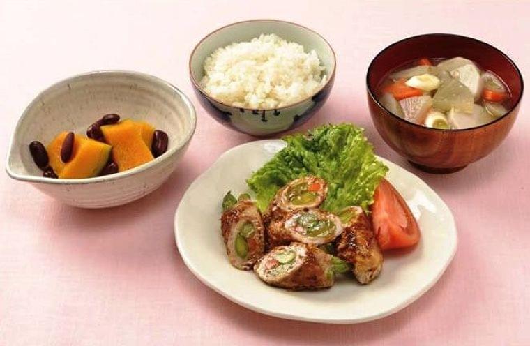 内臓脂肪のニュース - 花王、しっかり食べても太りにくい「スマート和食」を提唱 情報サイトもスタート - 最新ボディケアニュース一覧 - 楽天WOMAN