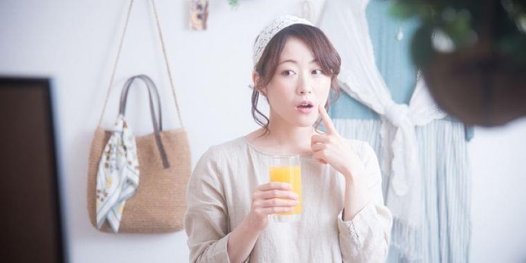生活習慣が原因で歯が溶けてしまう？ 「酸蝕歯」の予防法を歯科医師が解説 Doctors Me(ドクターズミー)