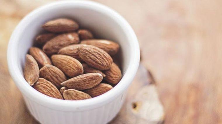 朝食を抜きがちな人には「アーモンド」がベストという研究 | ニコニコニュース