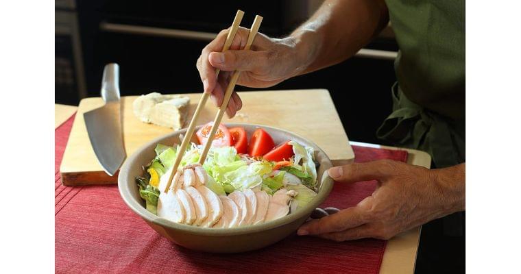 サラダチキンに総菜…　コンビニ食材で残暑乗り切る｜WOMAN SMART｜NIKKEI STYLE