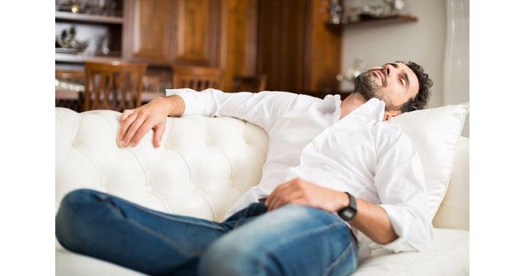 座りっぱなしの人の死亡リスク、14疾患で上昇確認｜ヘルスＵＰ｜NIKKEI STYLE