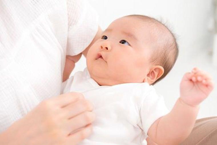 「腸内細菌」は大人だけじゃない　赤ちゃんには離乳食より母乳が影響する！？ (1/3) 〈dot.〉｜AERA dot. (アエラドット)