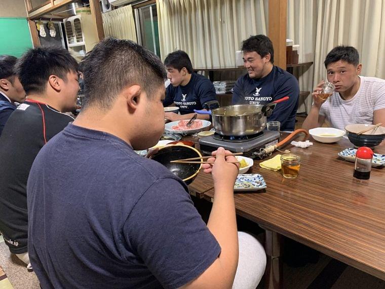 京都産業大学ラグビー部、強豪校を支える伝統の「栄養合宿」 : コラム | J SPORTS