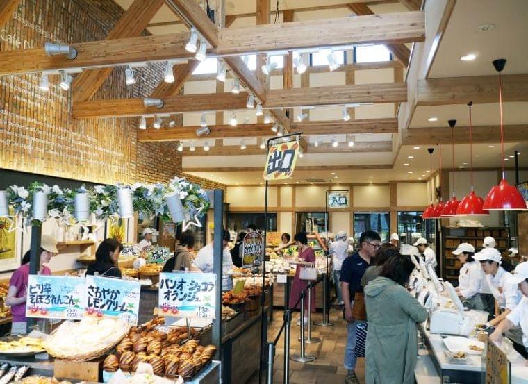 酪農学園大学の学生がパン屋や農家とコラボし地元・江別産の野菜を使ったパンを開発 (2019年8月21日) - エキサイトニュース