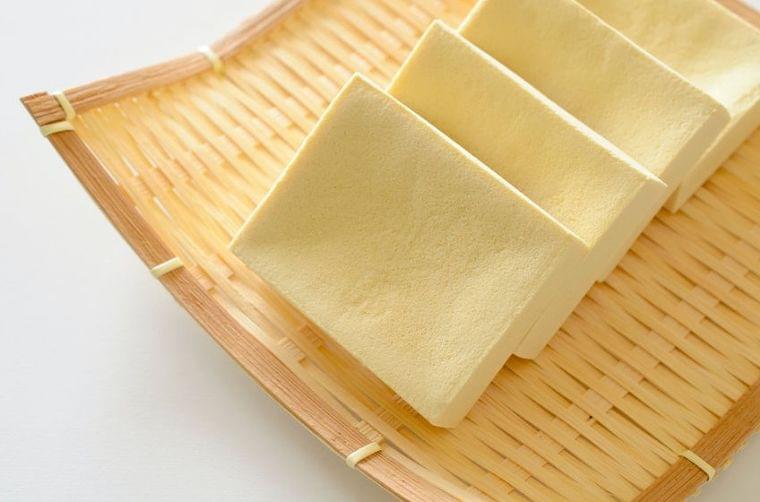 栄養士に聞く、ダイエットフードに「高野豆腐」が最適な理由 - 最新ボディケアニュース一覧 - 楽天WOMAN