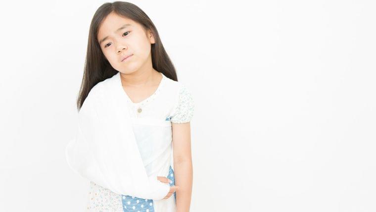 30年前から1.5倍、学校での子どもの骨折の原因 | カラダとおカネのよもやま話 | 東洋経済オンライン | 経済ニュースの新基準