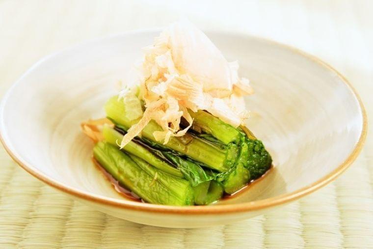 管理栄養士が教える減塩レシピ 普段の食事にプラス ビタミン ミネラル豊富な小松菜を使った サグカレー と 昆布締め サライ Jp Yahoo ニュース ニュース Eatreat