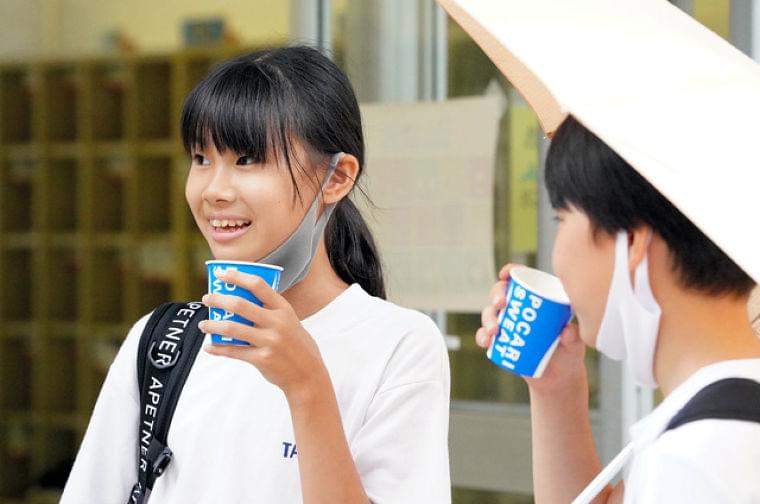 短い夏休み 学校、暑さ対策に苦慮 ドリンクバーも(朝日新聞デジタル) - Yahoo!ニュース