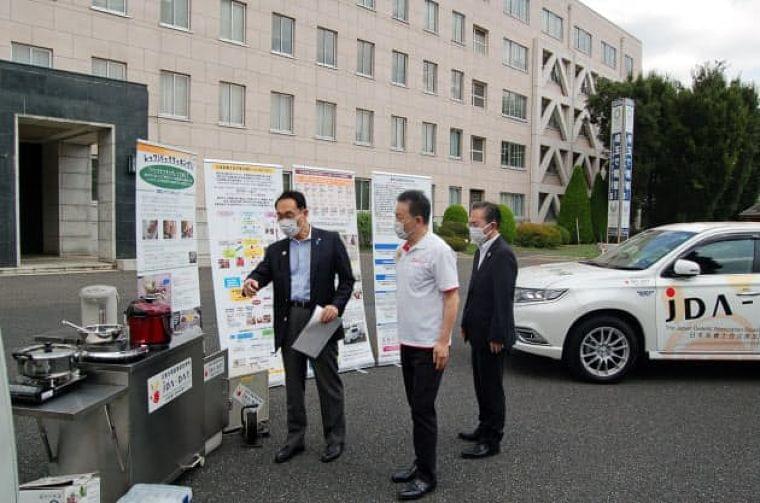 新型コロナ:埼玉県と栄養士会、災害時の食生活支援で協定  :日本経済新聞