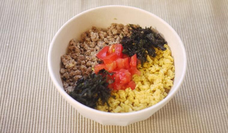 二色そぼろ丼…食べやすい卵そぼろを : yomiDr./ヨミドクター（読売新聞）