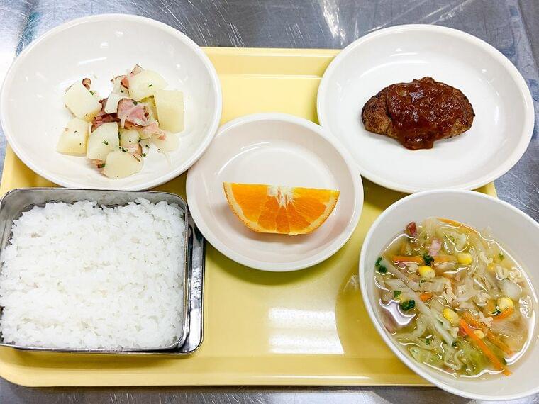 仙台市役所食堂で「学校給食フェア」 給食の「今の姿」と食育の取り組み紹介 - 仙台経済新聞