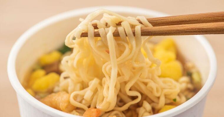 “テレワークの友”カップラーメンで太らないコツは? | 食べて、やせる! おうちdeダイエット | ダイヤモンド・オンライン