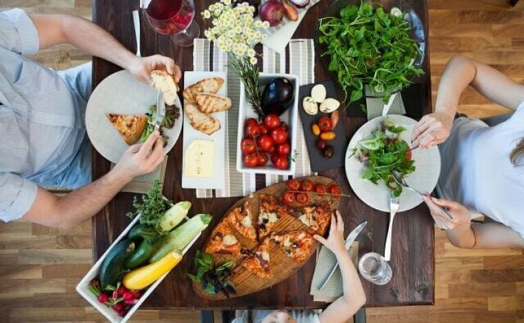 妊娠初期に必要な栄養素と食べ物 つわりで食事がとれないときの対処法も紹介 管理栄養士監修 ニュース Eatreat 妊娠初期に必要な栄養素と食べ物 つわりで食事がとれないときの対処法も紹介 管理栄養士監修 ニュース Eatreat